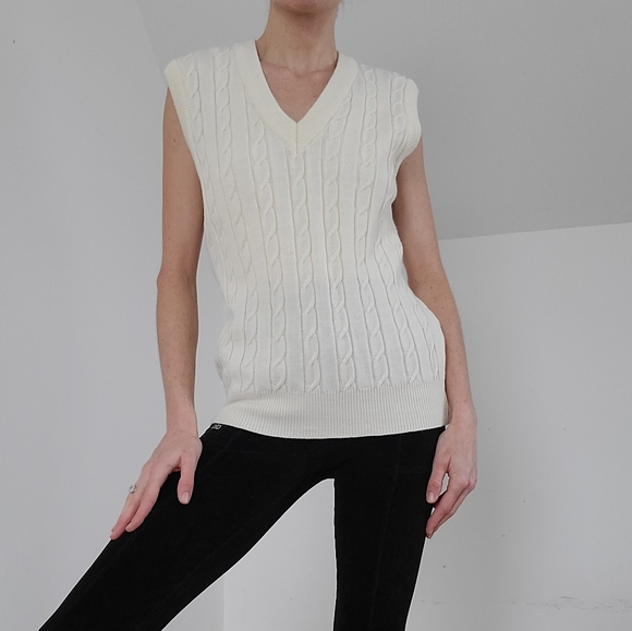 VINTAGE - WOOL BLEND KNIT VEST - Picture 3 of 10